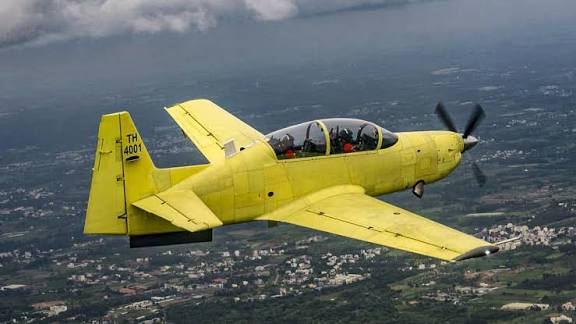 HAL Bags ?1,600 Crore Contract for Indigenous Trainer Aircraft.