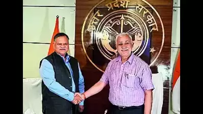 IAS officer Manoj Kumar Singh takes over as Uttar Pradesh chief secretary.