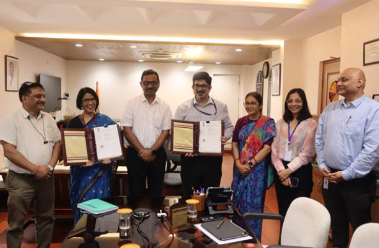 "MoRD and Convergence Energy Services Ltd. Sign MoU for Green Mobility in DAY-NRLM.