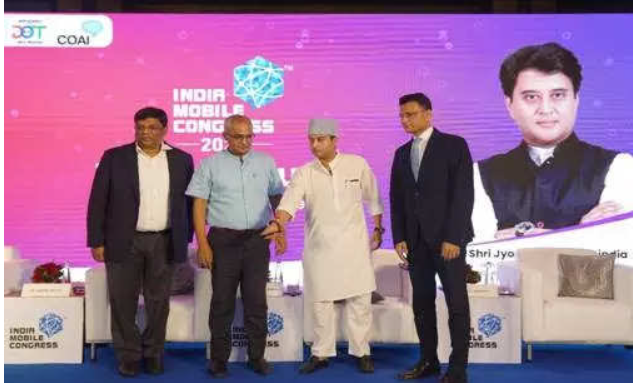 MOC Minister Unveils 'The Future is Now' Theme for 8th IMC.
