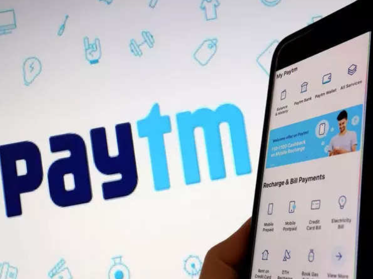 Paytm and Axis Bank Partner to Offer POS Solutions and Card Payment Devices.
