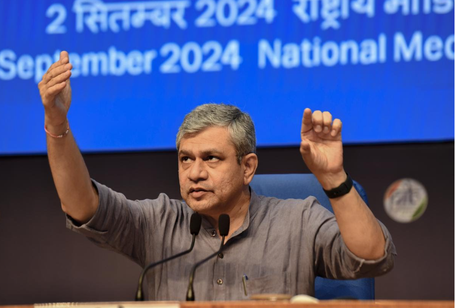 Union Cabinet Approves 309-Km Rail Line Connecting Mumbai and Indore.
