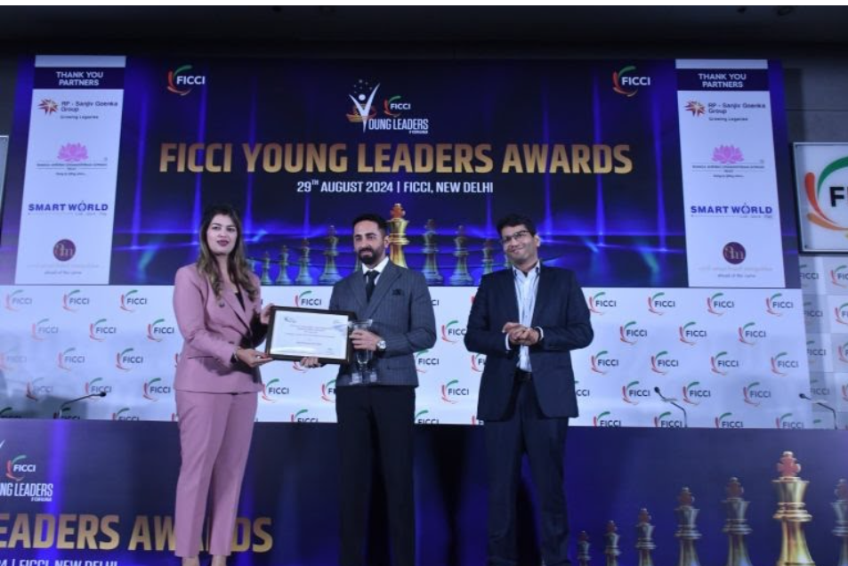 Federation of Indian Chambers of Commerce and Industry Honors Ayushmann Khurrana and Neeraj Chopra with Youth Icon of India Award 2024.