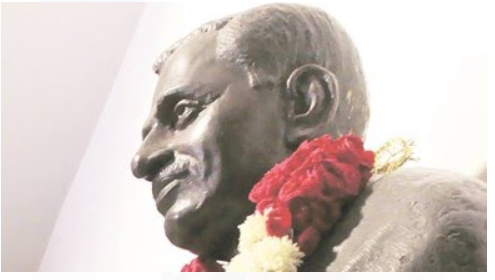 Antyodaya diwas day is celebrating on 25 September 2024.
