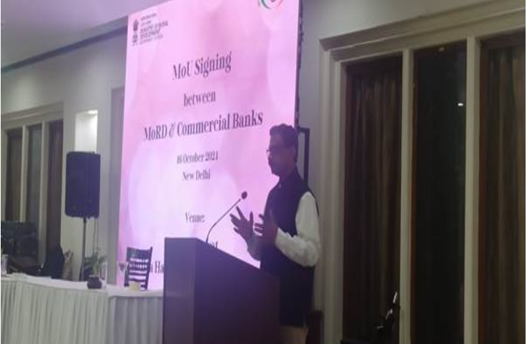 MoRD has signed an MoU with 10 banks to support rural women entrepreneurs financially.