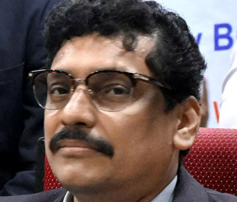 Government Extends Robert Jerard Ravi's Tenure as CMD of BSNL & MTNL.

