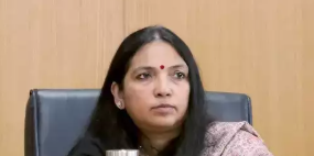"Nidhi Khare Takes Additional Charge as Secretary of Ministry of New and Renewable Energy (MNRE)"