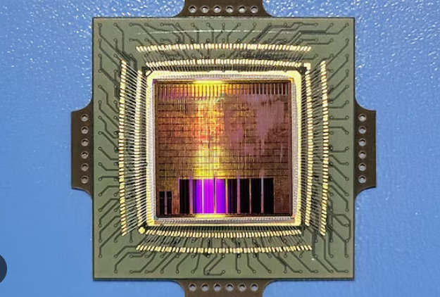 ISRO Collaborates with IIT Madras to Develop Indigenous Semiconductor Chip 'IRIS.