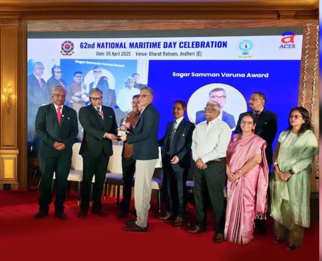 Rajesh Unni Receives National Maritime Varuna Award 2025 for Outstanding Contribution.