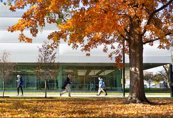 Illinois Institute of Technology Becomes First U.S. University to Establish a Campus in India.