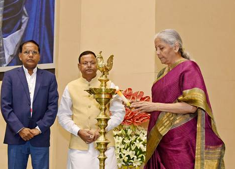 Union Finance Minister Nirmala Sitharaman Presents Digital Payments Awards 2024–25 in New Delhi, Recognising Excellence in Fintech Innovation and Inclusion.