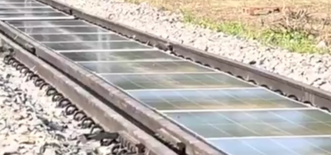 Indian Railways Unveils First Removable Solar Panel System Between Tracks at BLW Varanasi.