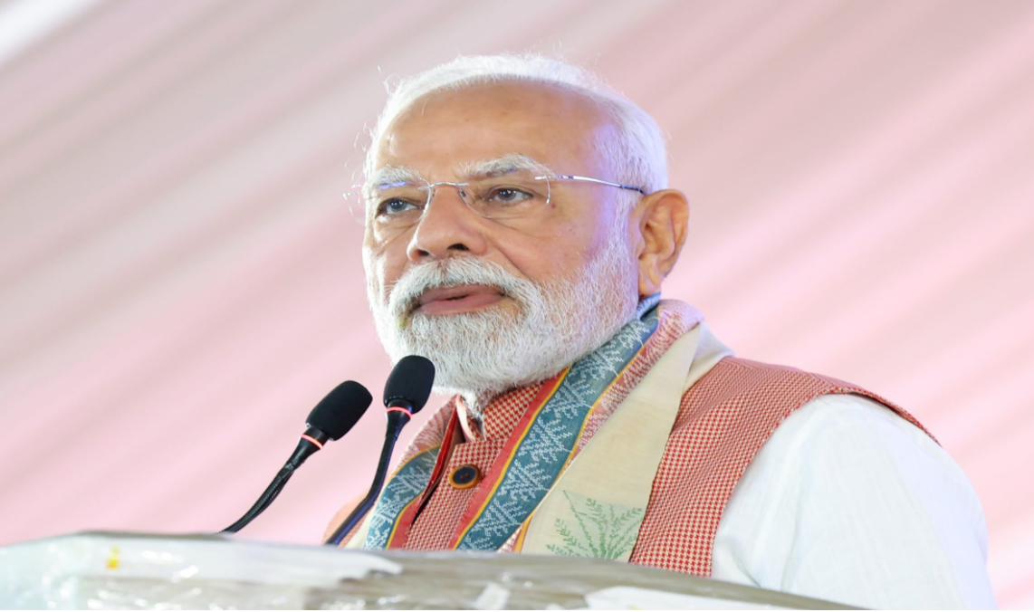 PM Modi Inaugurates ₹18,000 Crore Development Projects in Bihar & West Bengal, Including Asia’s Widest Ganga Bridge and Kolkata Metro Expansions.