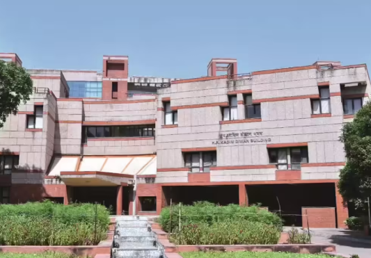 IIT Kanpur and Vietnam National University Sign MoU to Boost Academic and Research Collaboration.