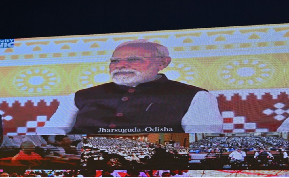 PM Modi Inaugurates BSNL’s Indigenous 4G Network and Commissions 97,500 Mobile Towers in Odisha.