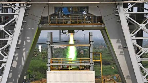 ISRO Successfully Conducts Hot Test of Indigenous SC-120 Semi-Cryogenic Engine.