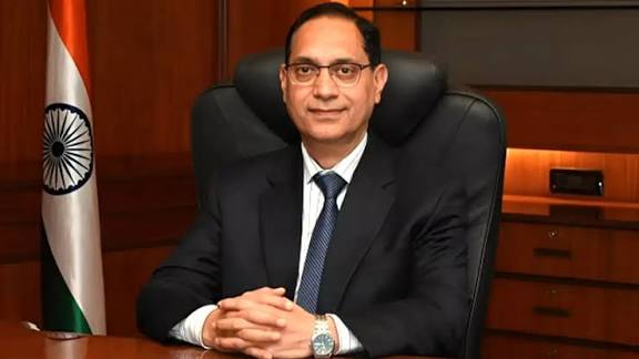 SEBI Chairman Tuhin Kanta Pandey Sets Goal to Double Investor Base in India in 3-5 Years — Reflecting Market Buoyancy.